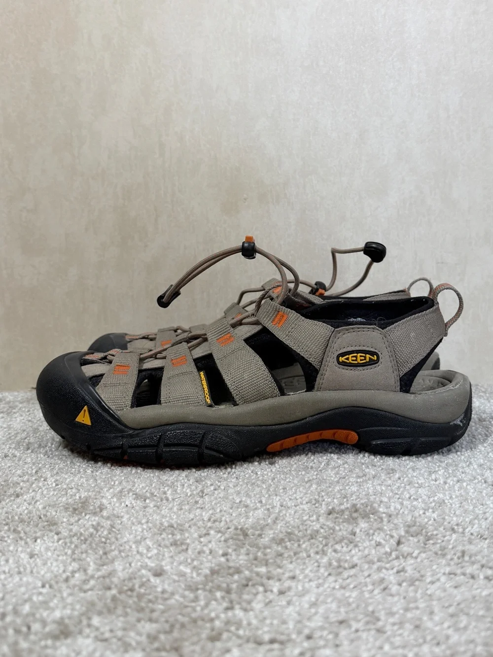 Keen Men’s Newport H2 Sandals Trail Hiking Outdoor Waterproof 8